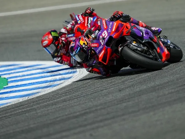 Francesco Bagnaia kaget lihat Jorge Martin gagal finish di GP Spanyol.