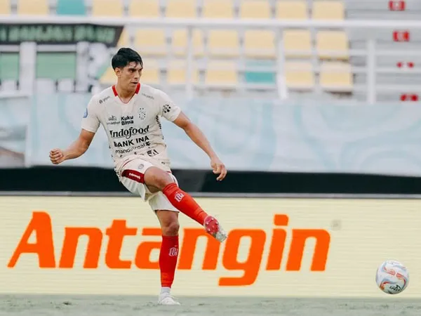 Pemain asing Bali United, Elias Dolah