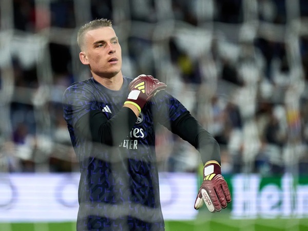 Carlo Ancelotti Konfirmasi Lunin Bakal Jadi Kiper Utama
