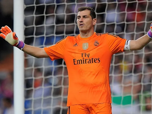 Iker Casillas Sarankan Ancelotti Turunkan Lunin daripada Courtois di Final