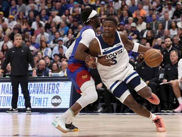 Draymond Green prediksi jika Timberwolves akan kalahkan Nuggets.