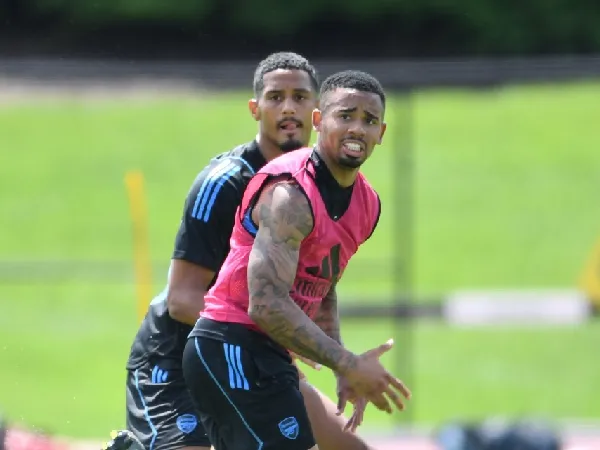 William Saliba dan Gabriel Jesus