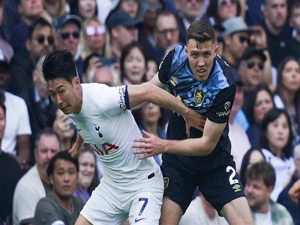 Tottenham menang vs Burnley