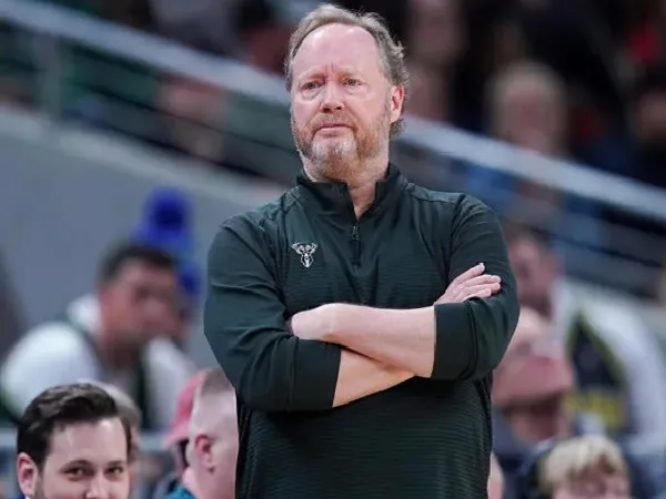 Mike Budenholzer Merasa Terhormat Ditunjuk sebagai Pelatih Suns