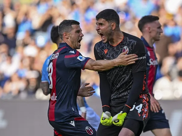 Pelatih Jelaskan Alasan Pilih Mainkan Federico Ravaglia Gantikan Skorupski