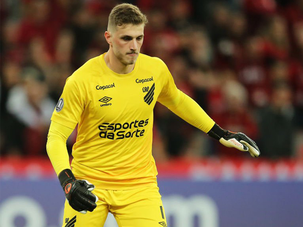 Inter Tak Perlu Jual Pemain Top untuk Datangkan Bento Matheus