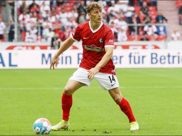 Sah! VfB Stuttgart Boyong Yannik Keitel dari SC Freiburg