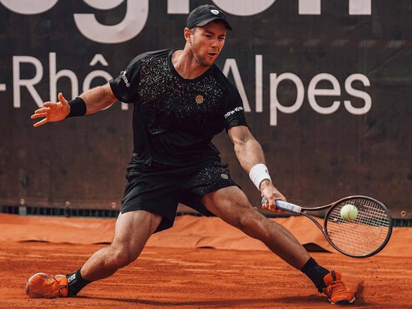Dominik Koepfer Permalukan Petenis Unggulan Pertama Di Lyon
