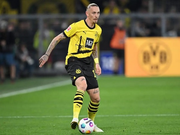 Bukan Cuma Hummels, Milan Bidik Marius Wolf dari Borussia Dortmund