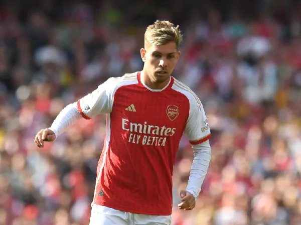 Emile Smith Rowe menjadi pemain pinggiran di Arsenal
