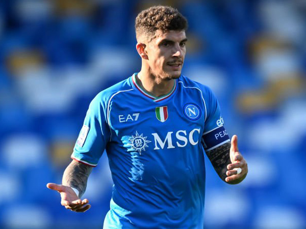 Agen Giovanni Di Lorenzo Siap Buka Komunikasi dengan Tiga Klub Italia