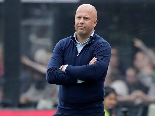 Eks Manchester United Dukung Arne Slot Latih Liverpool