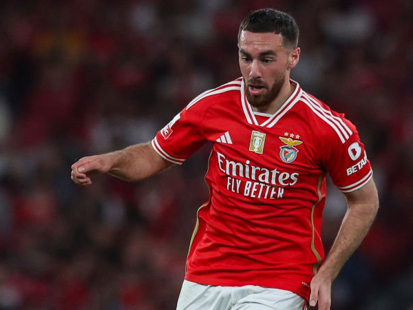 Arne Slot Ingin Liverpool Rekrut Orkun Kokcu dari Benfica