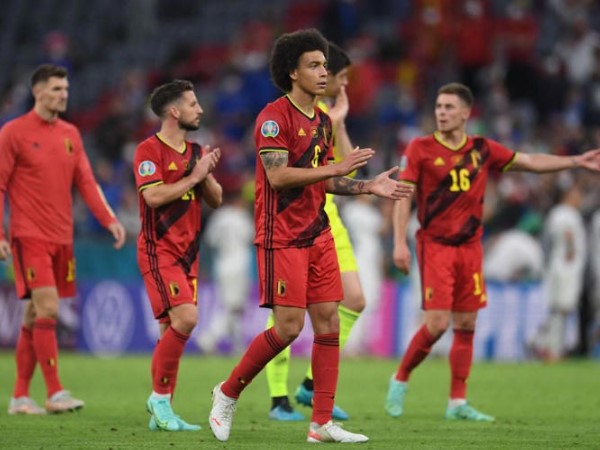 Tedesco Ungkap Alasan Kembali Panggil Axel Witsel ke Timnas Belgia