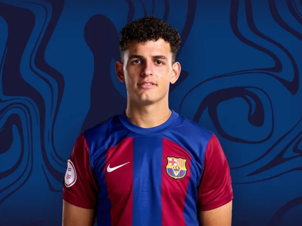 Barcelona Telah Memperpanjang Kontrak Bek Tim Junior