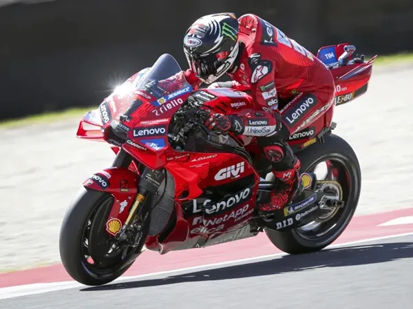 Hasil Sprint MotoGP Italia: Bagnaia Catat Kemenangan Pertamanya