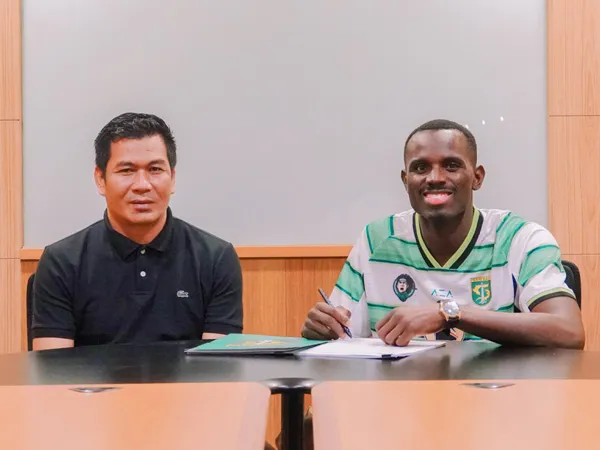 Penyerang anyar Persebaya Surabaya, Flavio Silva