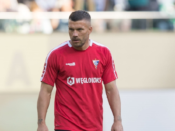 Lukas Podolski Klaim Arsenal Butuh Sosok 'Target Man'