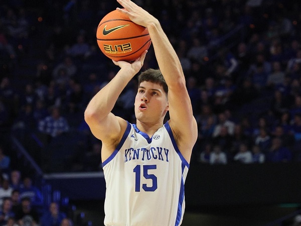 Reed Sheppard Senang Dibandingkan Dengan Austin Reaves