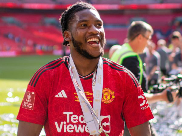 Willy Kambwala Mengaku Terkesan dengan Performa Kobbie Mainoo