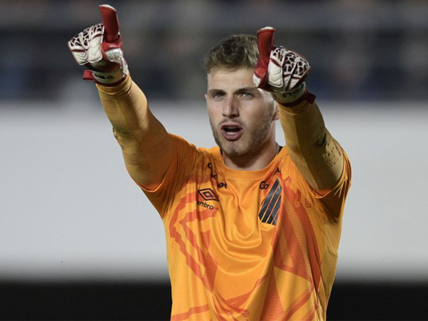 Bento Matheus Masih Target Prioritas Inter di Musim Panas