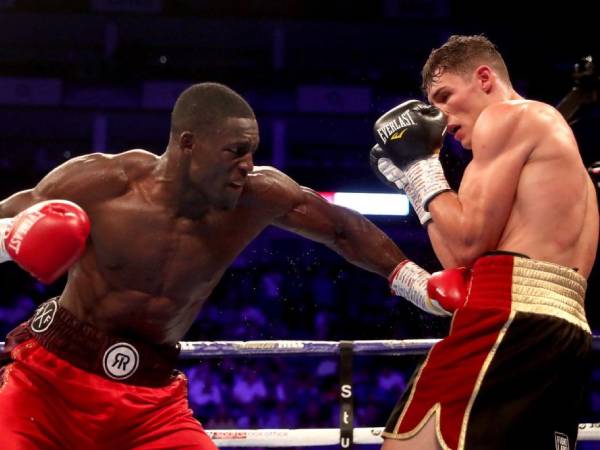 Richard Riakporhe Janji Bakal KO Chris Billam-Smith Dalam Duel Ulang