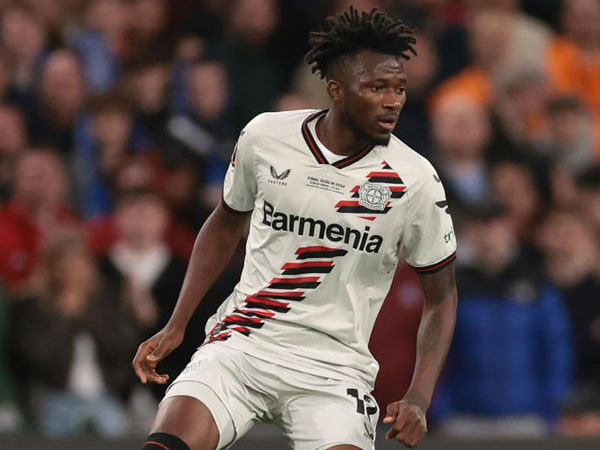 Jika Gagal Rekrut Jarrad Branthwaite, MU Inginkan Edmond Tapsoba