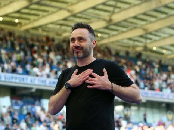 Roberto De Zerbi berpisah dengan Brighton pada akhir musim 2023-24