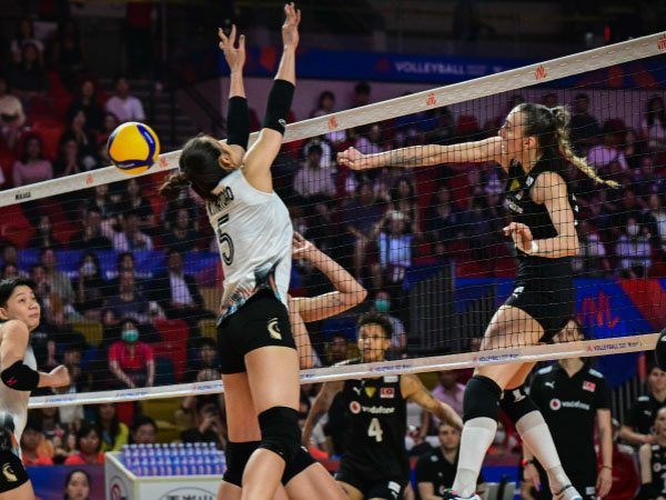 VNL 2024: Lanjutkan Tren Positif, Turki Taklukkan Thailand 3-0