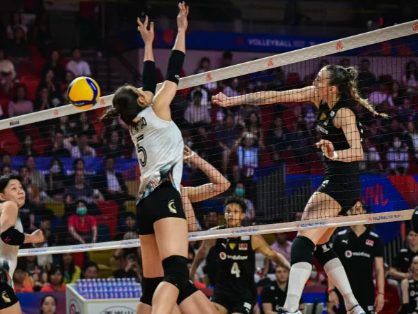VNL 2024: Lanjutkan Tren Positif, Turki Taklukkan Thailand 3-0