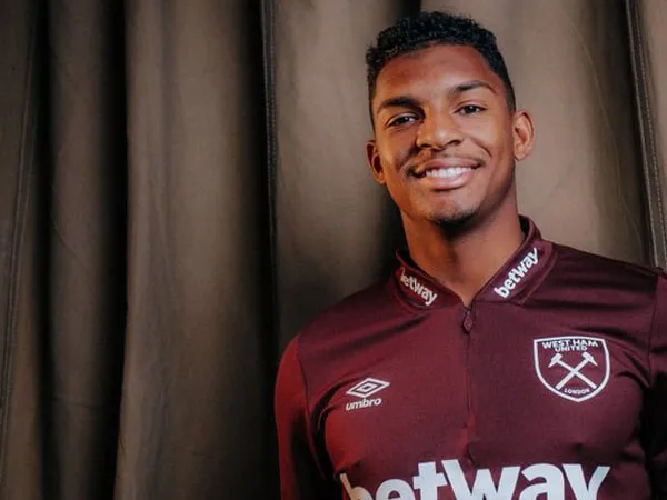 West Ham United Rampungkan Transfer Luis Guilherme dari Palmeiras