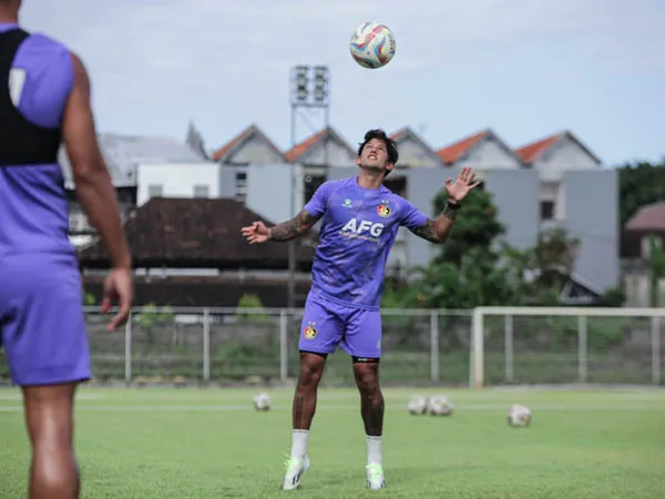 Persik Kediri Lepas 3 Pemain Lokal, Salah Satunya Irfan Bachdim