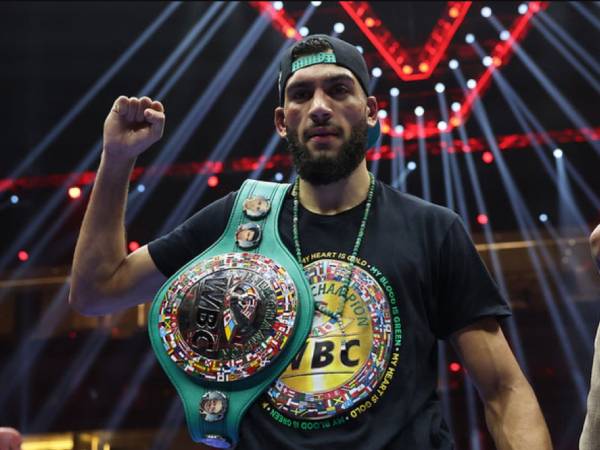 Hamzah Sheeraz Inginkan Eubank Jr Atau Adames di Wembley Pada 21 September