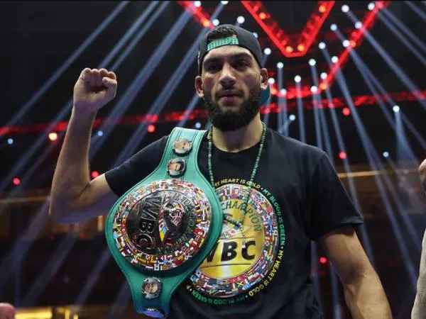 Hamzah Sheeraz Inginkan Eubank Jr Atau Adames di Wembley Pada 21 September