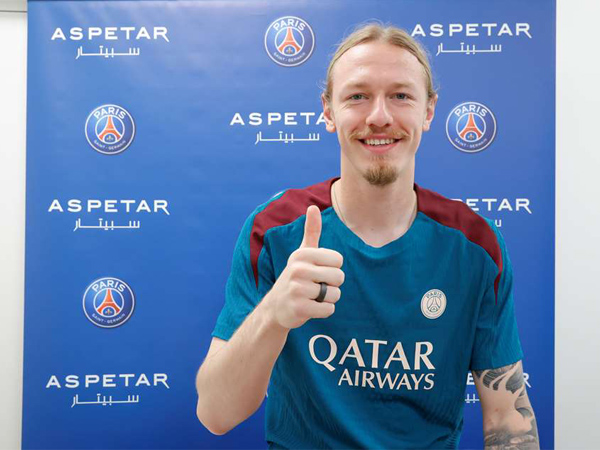 Matvey Safonov Siap Berikan yang Terbaik Bagi PSG
