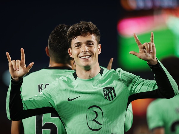 Gagal Gaet Omorodion, Roma Incar Servis Bintang Atletico Madrid Lainnya