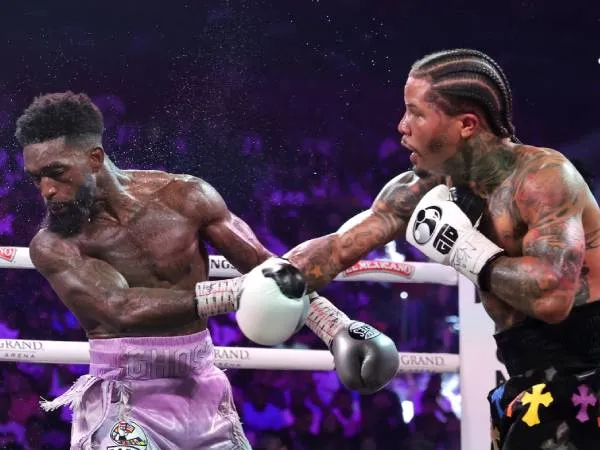 Gervonta Davis Sukses KO Frank Martin, Memukau Meski 14 Bulan Absen