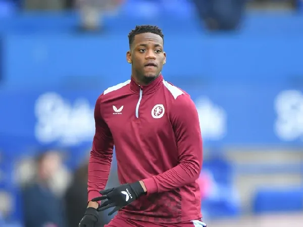 Striker Aston Villa, Jhon Duran, dikaitkan dengan kepindahan ke Chelsea