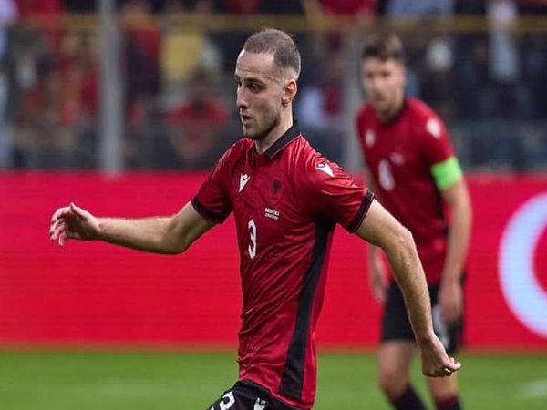 Lazio dan Bologna Siap Bersaing Dalam Perburuan Bek Lokomotiv Moskow