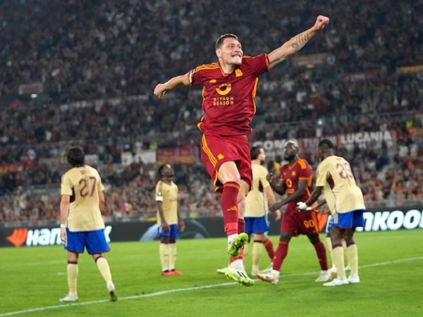 Akan Dilepas Roma, Andrea Belotti Masih Ragu Gabung Como