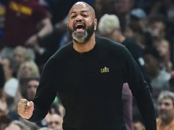Detroit Pistons Berencana Mewawancarai J.B. Bickerstaff