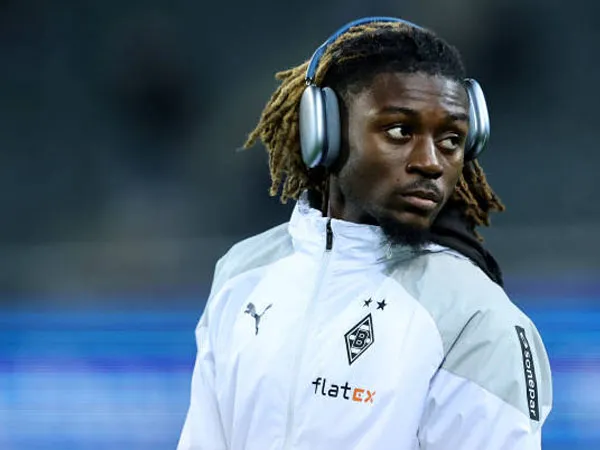 Gladbach Beri Diskon Besar, Akankah Liverpool Kejar Manu Kone Lagi?