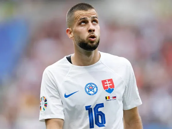 Lebih Dekat ke Atletico, Liverpool Terancam Gagal Dapatkan David Hancko