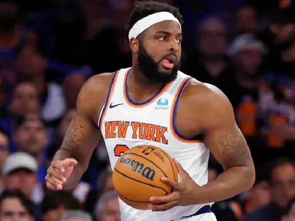 New York Knicks Lebih Memilih Lepas Robinson Ketimbang Hartenstein