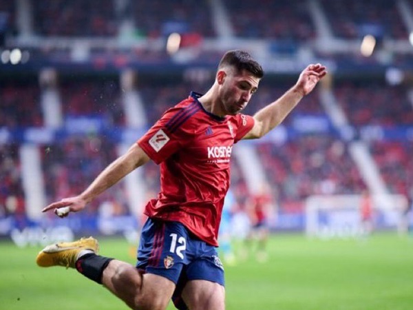 Cari Pelapis Molina, Atletico Madrid Incar Bek Osasuna