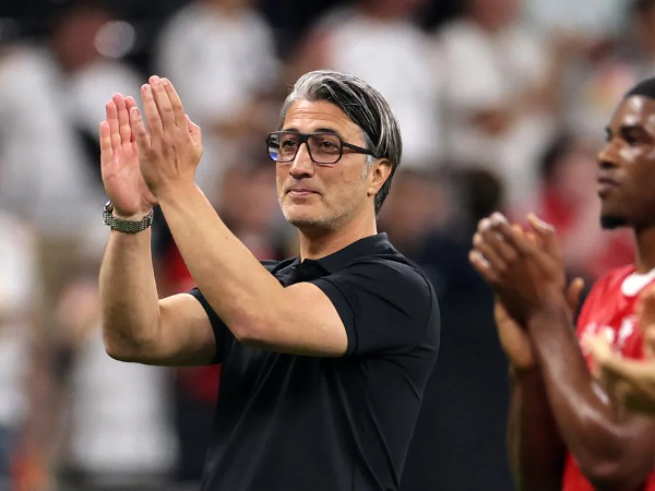 Murat Yakin Senang Swiss Tidak Terkalahkan di Fase Grup