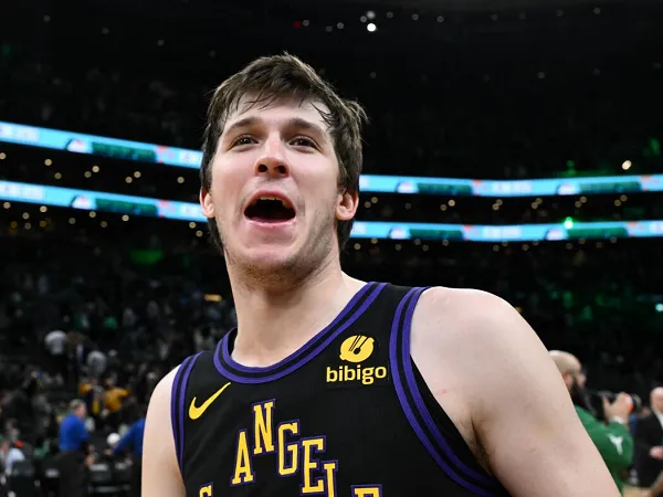 Austin Reaves sebut Lakers butuh bigman baru yang lebih atletis.