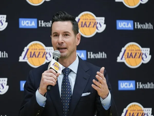 JJ Redick Tak Sabar untuk Melatih Austin Reaves