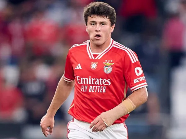 Joao Neves.