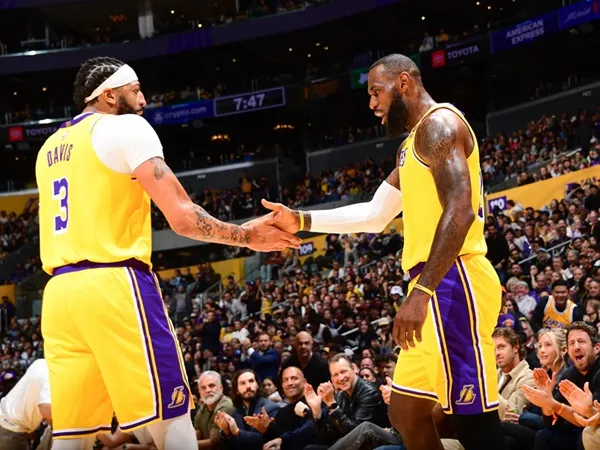 Anthony Davis Tak Masalah Lakers Memilih Bronny James